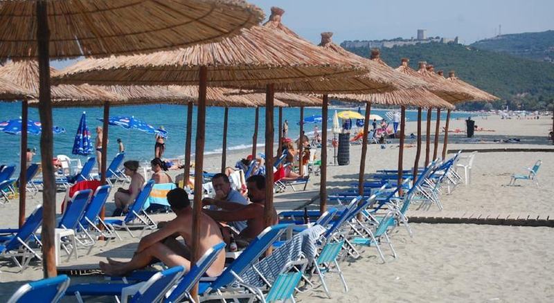 Sintrivanis Beach Resort Paralia Panteleimonos Dış mekan fotoğraf